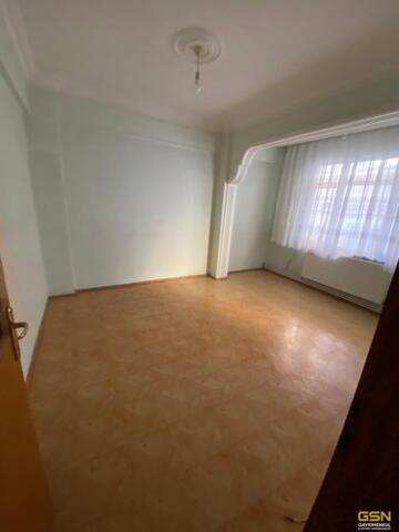 11-ÇAYIROVA YENİMAHALLE GAZİLER CAD. SATILIK DAİRE VE DÜKKANLAR
